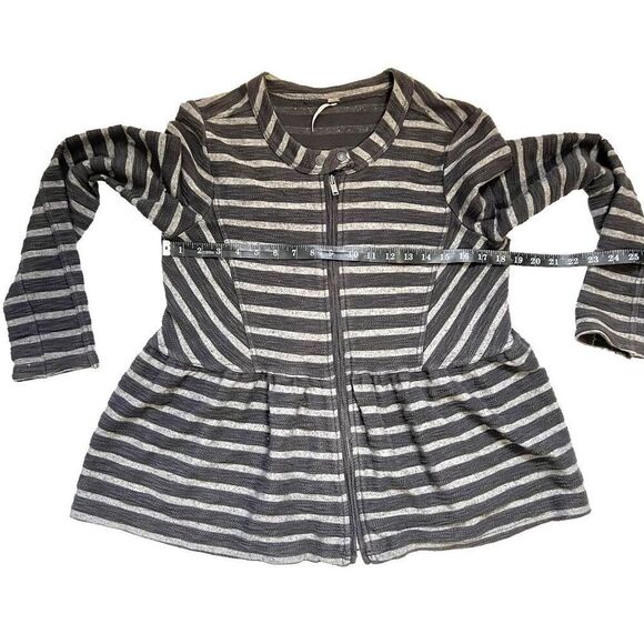 FREE PEOPLE Gray striped peplum sweater jacket Size Small zip up cotton blend - Picture 9 of 11